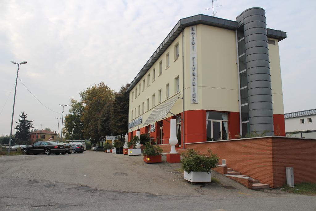 Hotel Riverside Modena Exterior photo